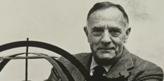Edwin Powell Hubble – Biographie et carrière (1889-1953)